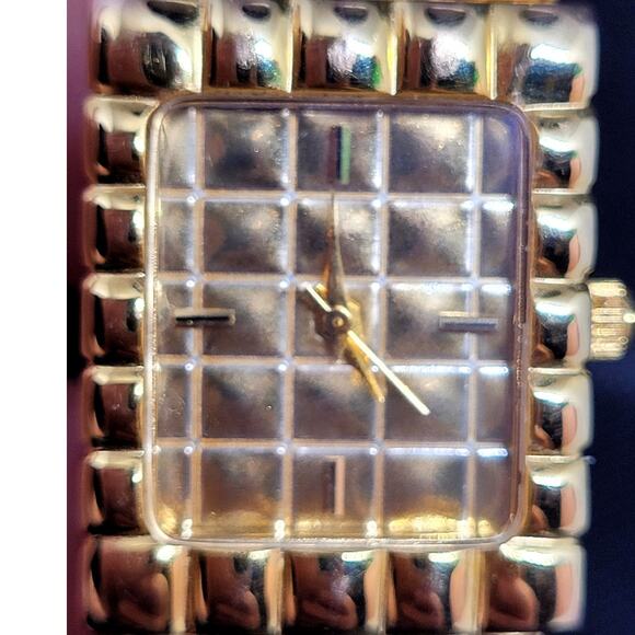 Luxe Vintage Joan Rivers Quilted Gold Dress Watch Accordion Glam Statement - Picture 4 of 7